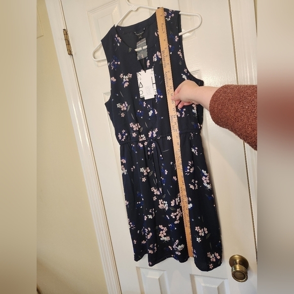 41 Hawthorn Sleeveless Split V-Neck Dark Navy Floral Dress Size Small - Picture 4 of 12